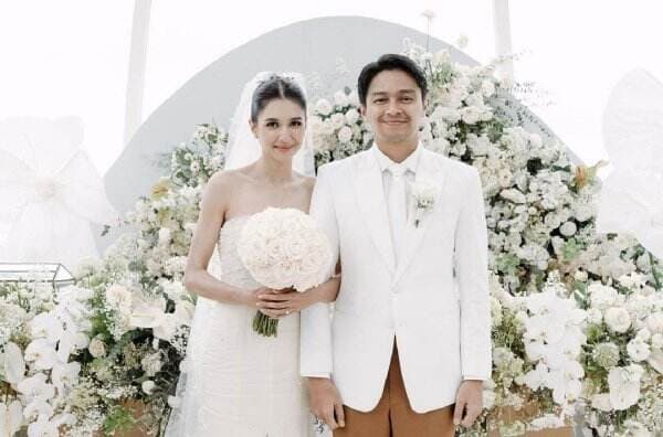 4 Pasangan Artis Indonesia Menikah di Bali karena Beda Agama