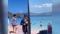 Ji Chang Wook Asyik Liburan di Labuan Bajo, Berenang di Pink Beach
