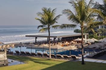 Alila Seminyak Hadirkan Pengalaman Menginap Istimewa di Jantung Area Seminyak yang Gemerlap