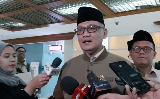 Dampak Bencana Sumatera, DPR Beri Kewenangan ke Menhaj Lakukan Langkah Darurat Persiapan Haji Dampak Bencana Sumatera, DPR Beri Kewenangan ke Menhaj Lakukan Langkah Darurat Persiapan Haji