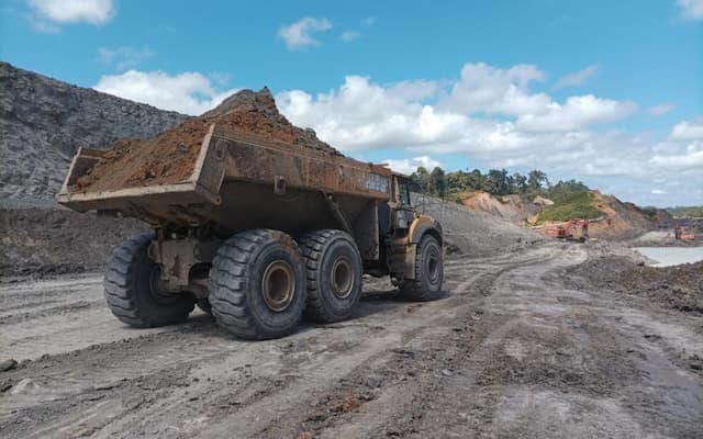 Petrindo (CUAN) Berencana Akuisisi Singaraja Putra (SINI) Petrindo (CUAN) Berencana Akuisisi Singaraja Putra (SINI)