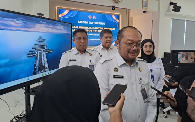 Bandara Ahmad Yani Semarang Catat Lonjakan Pelintas Usai Layani Rute Internasional Bandara Ahmad Yani Semarang Catat Lonjakan Pelintas Usai Layani Rute Internasional
