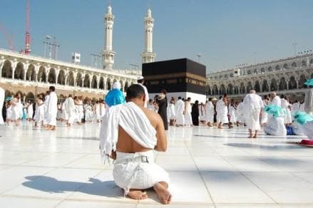 Simak 3 Biaya Umrah dari Eropa: Termahal Rp30 Juta per Orang, Fasilitas Bintang 5 Simak 3 Biaya Umrah dari Eropa: Termahal Rp30 Juta per Orang, Fasilitas Bintang 5