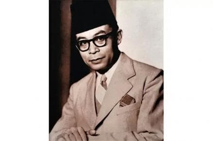 Menilik Tokoh yang Dikenal sebagai Bapak Koperasi Indonesia Menilik Tokoh yang Dikenal sebagai Bapak Koperasi Indonesia