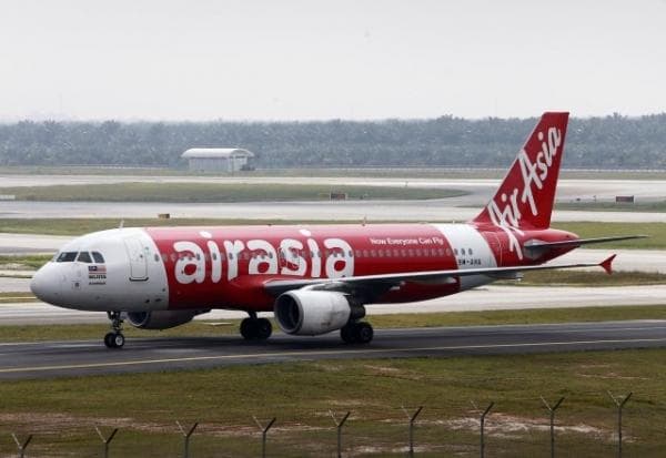 Pesawat AirAsia Tergelincir di Bandara Komodo Labuan Bajo, Seluruh Penumpang Selamat