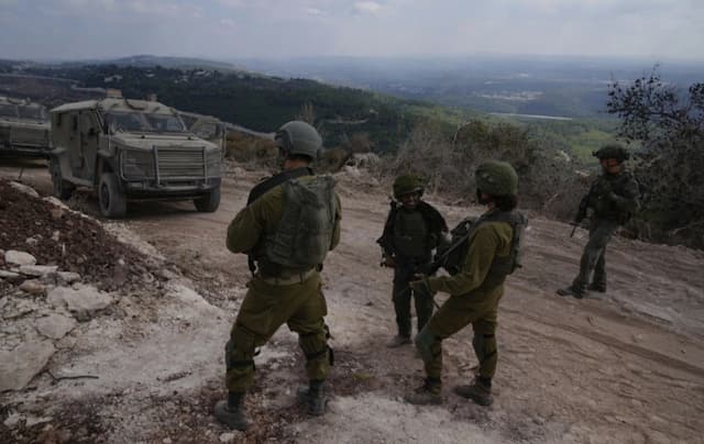 Perwira Militer Israel Frustrasi Perang di Lebanon, Jadi Bulan-bulanan Drone Hizbullah Perwira Militer Israel Frustrasi Perang di Lebanon, Jadi Bulan-bulanan Drone Hizbullah