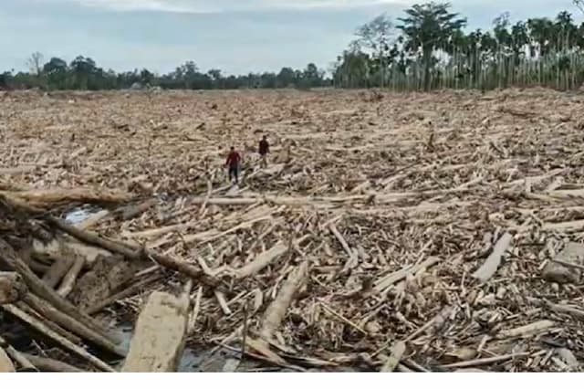 Kaleidoskop 2025: 10 Bencana Alam Paling Mematikan di Indonesia, Renggut Ribuan Jiwa Kaleidoskop 2025: 10 Bencana Alam Paling Mematikan di Indonesia, Renggut Ribuan Jiwa