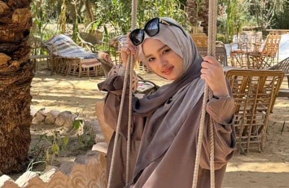 Dilaporkan Wardatina Mawa Dugaan Perzinaan, Inara Rusli Berharap Damai Dilaporkan Wardatina Mawa Dugaan Perzinaan, Inara Rusli Berharap Damai