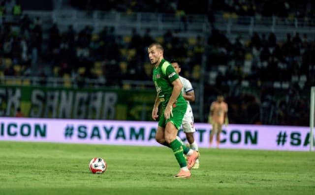 Hasil Super League: Gol Tunggal Rivera Bikin Persebaya Bungkam Persita Hasil Super League: Gol Tunggal Rivera Bikin Persebaya Bungkam Persita