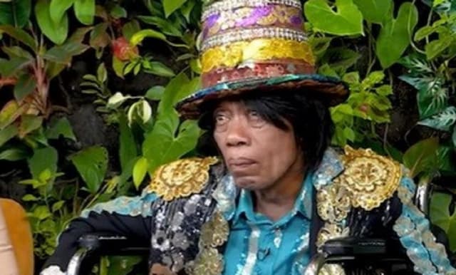 Nestapa Pak Tarno, Uang Rp100 Juta Hilang hingga Mobil Dibawa Kabur! Nestapa Pak Tarno, Uang Rp100 Juta Hilang hingga Mobil Dibawa Kabur!