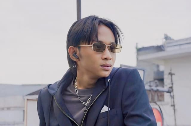 Begini Kondisi Terkini Fajar Sadboy usai Alami Kecelakaan Begini Kondisi Terkini Fajar Sadboy usai Alami Kecelakaan