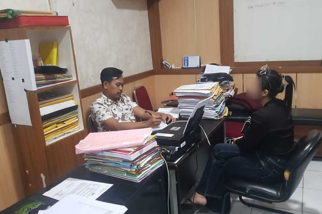 Viral Dugaan Penistaan Agama di Lebak, 2 Perempuan Ditangkap Polisi Viral Dugaan Penistaan Agama di Lebak, 2 Perempuan Ditangkap Polisi