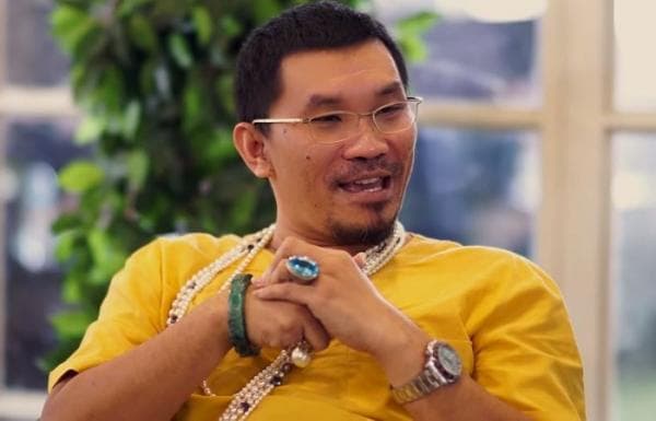 5 Komika Termahal di Indonesia, Ada yang Dibayar Rp200 Juta untuk 15 Menit Tampil 5 Komika Termahal di Indonesia, Ada yang Dibayar Rp200 Juta untuk 15 Menit Tampil