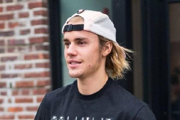 Makna Lagu Flatline - Justin Bieber beserta Artinya Makna Lagu Flatline - Justin Bieber beserta Artinya