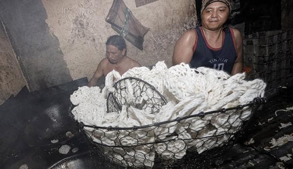 11 Jenis Kerupuk yang Ada di Indonesia, Mana Paling Favorit 11 Jenis Kerupuk yang Ada di Indonesia, Mana Paling Favorit