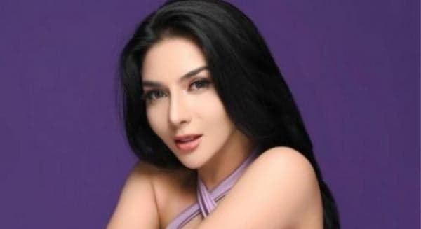 Siva Aprilia Pakai Baju Transparan Terlihat Belahannya, Netizen: Makin Wow Siva Aprilia Pakai Baju Transparan Terlihat Belahannya, Netizen: Makin Wow