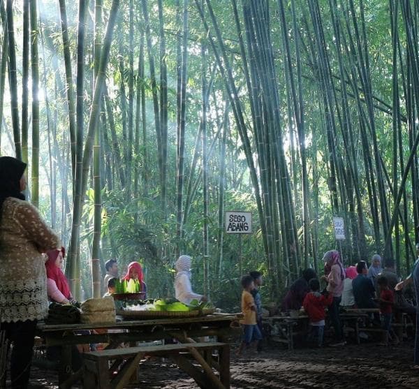 Pasar Papringan Temanggung, Sensasi Belanja dengan Koin di Bawah Rindangnya Pohon Bambu