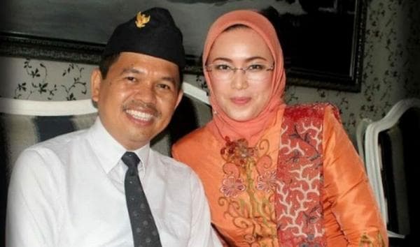 Lagu `Pergilah Kasih Kejarlah Selingkuhanmu` Diisukan untuk Dedi Mulyadi, Bupati Anne Beri Bantahan Lagu `Pergilah Kasih Kejarlah Selingkuhanmu` Diisukan untuk Dedi Mulyadi, Bupati Anne Beri Bantahan