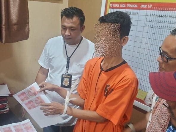 Tak Jera Pernah Dipenjara Pengangguran Nekad Cetak Uang Palsu, Ngaku Belajar dari YouTube Tak Jera Pernah Dipenjara Pengangguran Nekad Cetak Uang Palsu, Ngaku Belajar dari YouTube