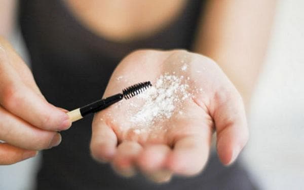 5 Manfaat Bedak Bayi Untuk Wajah Orang Dewasa Patut Dicoba 5 Manfaat Bedak Bayi Untuk Wajah Orang Dewasa Patut Dicoba