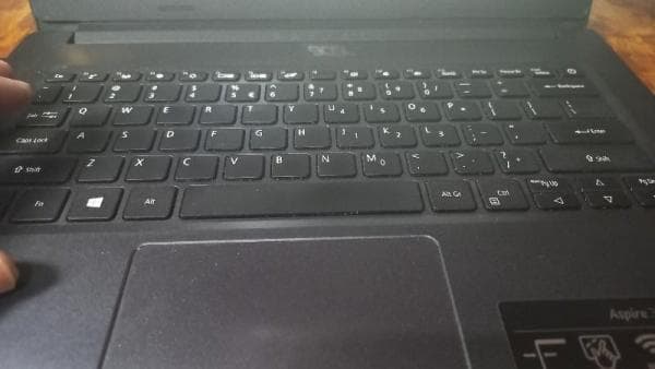 3 Tombol Rahasia Laptop yang Jarang Diketahui 3 Tombol Rahasia Laptop yang Jarang Diketahui