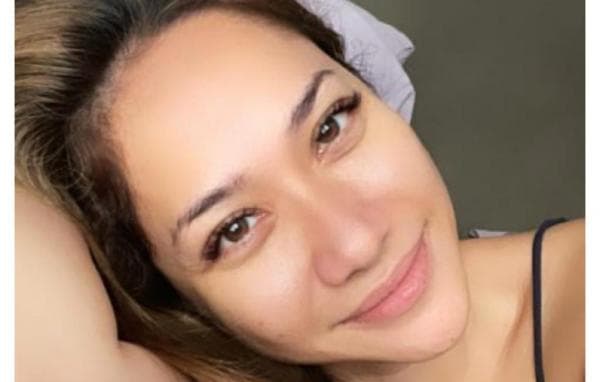 BCL Pakai Hotpants dan Bikini di Pantai, Lebih Seksi yang Mana? BCL Pakai Hotpants dan Bikini di Pantai, Lebih Seksi yang Mana?