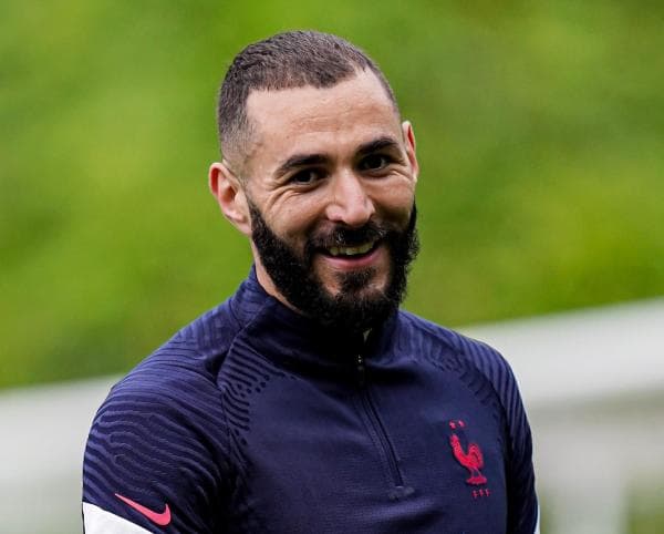 Karim Benzema Tolak Tawaran Presiden Prancis agar Main di Final Piala Dunia 2022