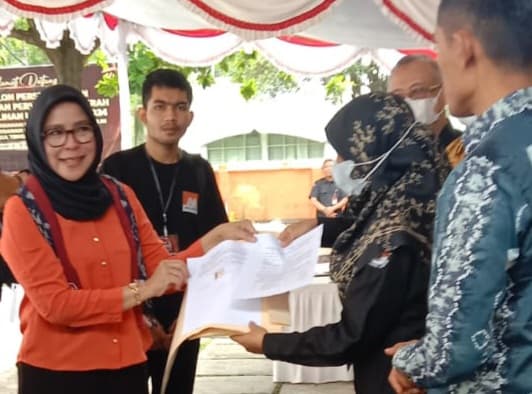 Perempuan Cantik Punya Usaha Event Organizer asal Ampenan Daftar DPD RI Dapil NTB Perempuan Cantik Punya Usaha Event Organizer asal Ampenan Daftar DPD RI Dapil NTB