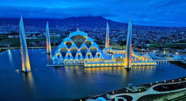 Mengenal Lebih Dekat, Inilah Ragam Fasilitas dan Fungsi Masjid Al Jabbar