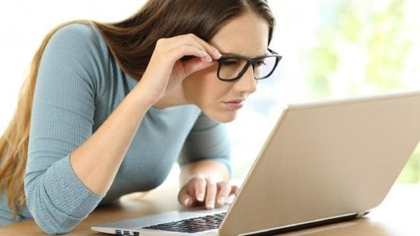 Terlihat Sepele, Inilah 6 Kebiasaan Buruk yang Bisa Merusak Mata Terlihat Sepele, Inilah 6 Kebiasaan Buruk yang Bisa Merusak Mata