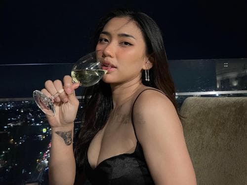 7 Pemain Voli Cantik Indonesia, Semua Bikin Kaum Adam Gagal Fokus 7 Pemain Voli Cantik Indonesia, Semua Bikin Kaum Adam Gagal Fokus