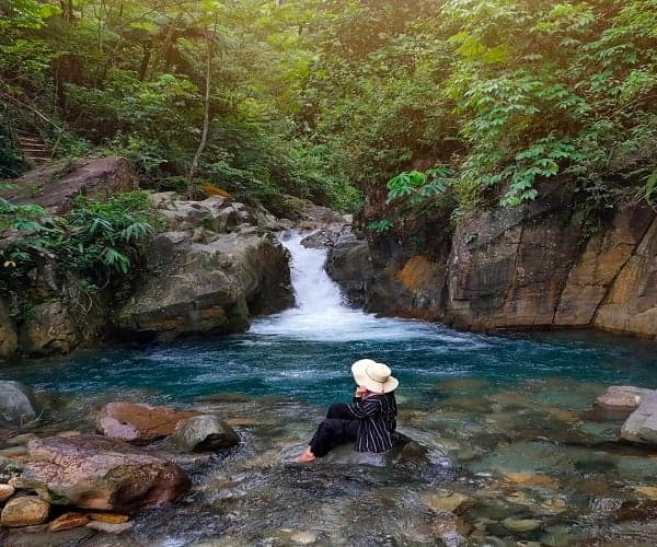 Wisata Alam Curug Cibaliung, Air Terjun Cantik dan Eksotis di Bogor