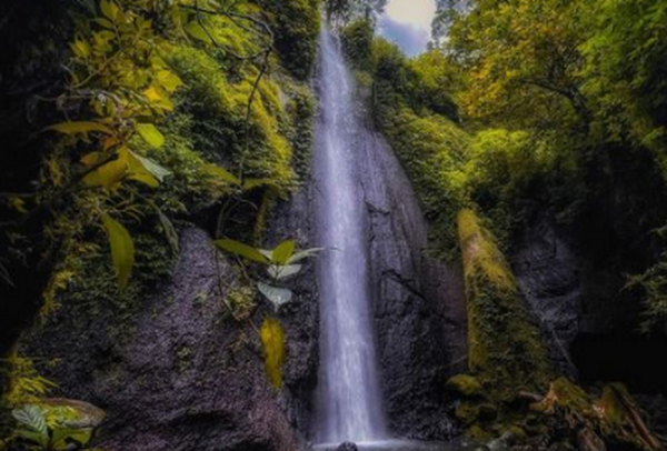 Curug Nangka Sebuah Keindahan Alam Berselimut Misteri di Kaki Gunung Salak Bogor Curug Nangka Sebuah Keindahan Alam Berselimut Misteri di Kaki Gunung Salak Bogor