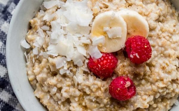 7 Manfaat Oatmeal bagi Kesehatan yang Jarang Diketahui