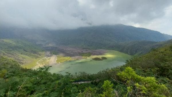 Munggahan di Tasikmalaya, Wisatawan: Tidak Apdol Jika Tak ke Kawah Gunung Galunggung