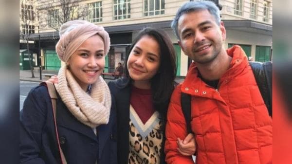 Inilah Sosok Mimi Bayuh, Mantan Asisten Keuangan RANS yang Diduga Dekat dengan Raffi Ahmad Inilah Sosok Mimi Bayuh, Mantan Asisten Keuangan RANS yang Diduga Dekat dengan Raffi Ahmad