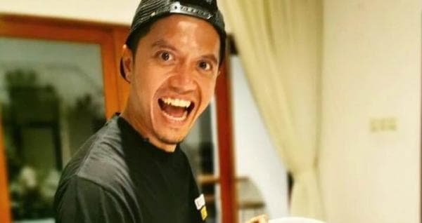 Bassist Band Seringai Sammy Bramantyo, Lelah Menunggu Hyundai Ioniq 5 dan Minta Uangnya Dikembalikan Bassist Band Seringai Sammy Bramantyo, Lelah Menunggu Hyundai Ioniq 5 dan Minta Uangnya Dikembalikan