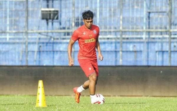 Gagal Eksekusi Pinalti Berujung Keluarga Dihina Warganet, Rizky Dwi Febrianto Ajukan Somasi Keras Gagal Eksekusi Pinalti Berujung Keluarga Dihina Warganet, Rizky Dwi Febrianto Ajukan Somasi Keras