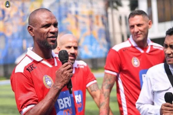 Kisah Kelam Legenda Sepakbola Dunia: Abidal Kena Kanker, Carlos dan Veron dari Desa Miskin Kisah Kelam Legenda Sepakbola Dunia: Abidal Kena Kanker, Carlos dan Veron dari Desa Miskin