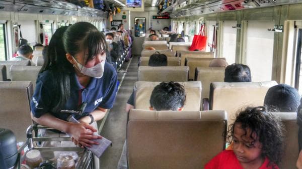 Gaji Yang Menggiurkan, Ini Loh Syarat Jadi Pramugari Kereta Api Gaji Yang Menggiurkan, Ini Loh Syarat Jadi Pramugari Kereta Api