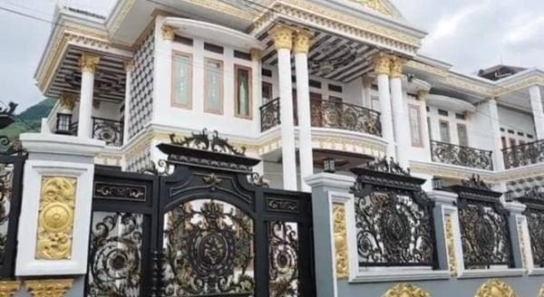 Intip Kampung Elite di Garut, Berjejer Deretan Rumah Mewah Ala Eropa Intip Kampung Elite di Garut, Berjejer Deretan Rumah Mewah Ala Eropa