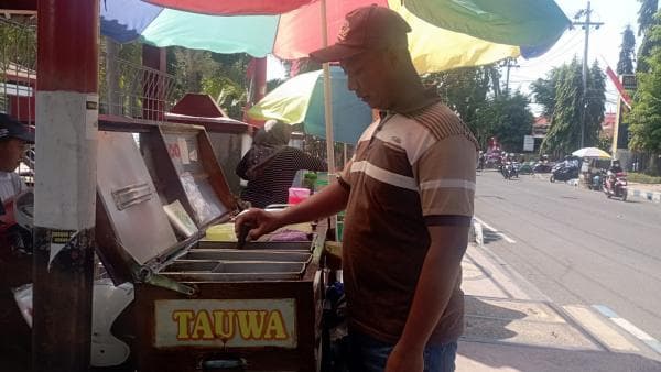 Kuliner Tauwa Kota Probolinggo Dipercaya Bisa Mencegah Masuk Angin Kuliner Tauwa Kota Probolinggo Dipercaya Bisa Mencegah Masuk Angin