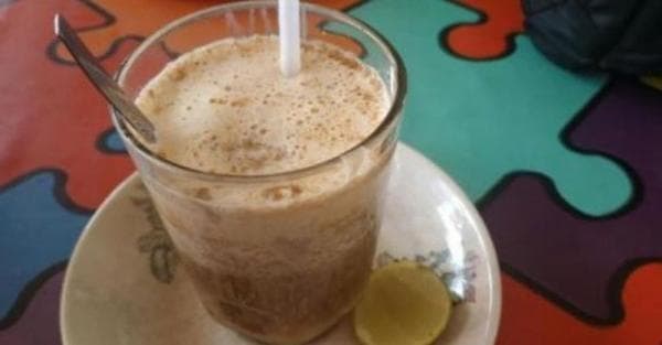 Teh Telur Khas Padang: Minuman Legendaris yang Menggugah Selera, Ini Cara Buatnya