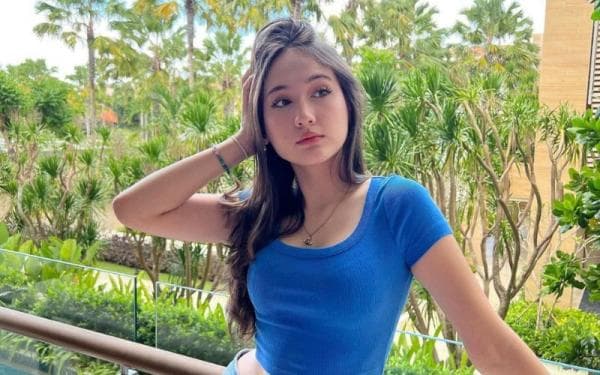 Biodata Laura Moane, Artis Cantik Blasteran yang Digosipkan Pacar Al Ghazali