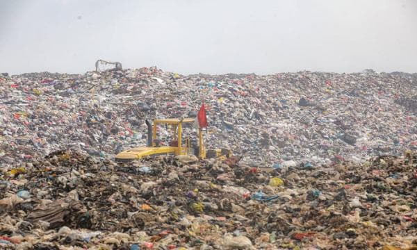 Pemkot Bandung Kurangi Ritasi Sampah ke TPA Sarimukti