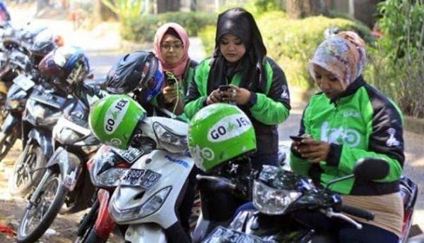 Tiga Cara Mudah Memilih Driver Gojek Wanita! Kaum Hawa Wajib tau nih Tiga Cara Mudah Memilih Driver Gojek Wanita! Kaum Hawa Wajib tau nih