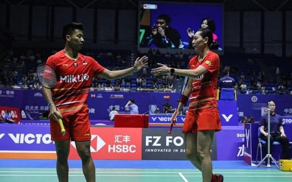 Ganda Campuran Indonesia Dejan/Gloria Juara Syed Modi India International 2023 