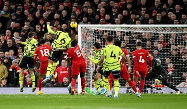 Hasil Bola Tadi Malam: Man United dan Napoli Tumbang, Arsenal vs Liverpool Imbang Hasil Bola Tadi Malam: Man United dan Napoli Tumbang, Arsenal vs Liverpool Imbang