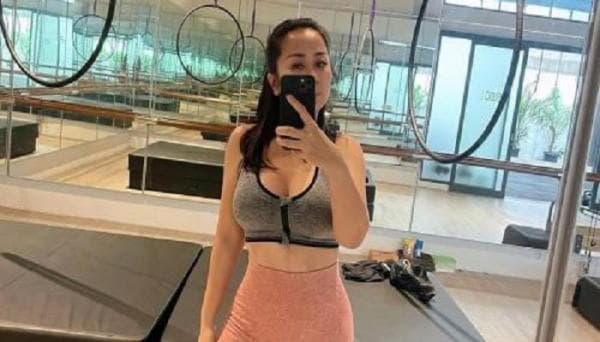 Intip Potret Seksi Tante Ernie usai Olahraga, Jadi Bikin Keringetan Intip Potret Seksi Tante Ernie usai Olahraga, Jadi Bikin Keringetan