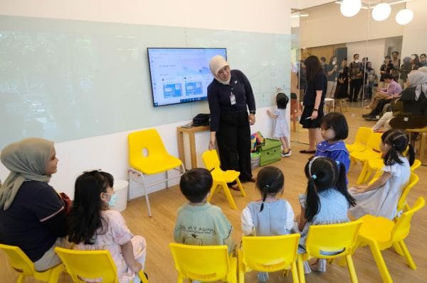 Mau Pandai Berbahasa Inggris, EF English First Kini Hadir di Galaxy Mall, Temukan Kemudahannya Mau Pandai Berbahasa Inggris, EF English First Kini Hadir di Galaxy Mall, Temukan Kemudahannya